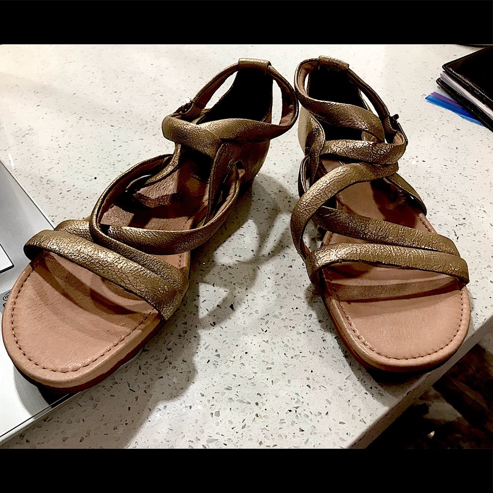 Nurture Leather Gladiator Gold Strap Sandals